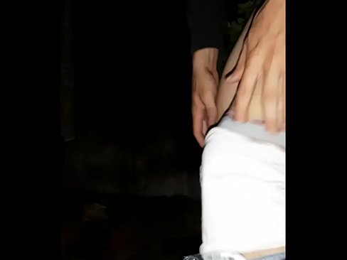 ❤️ Min granne hoppade på min karantänsmur ❤ Sluts at us ❌