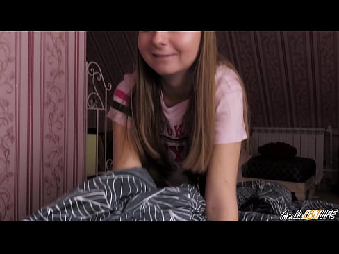❤️ Blondin suger sin BFF djupt och får sperma i munnen ❤ Sluts at us ❌